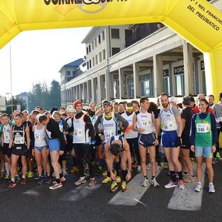 La partenza della gara (Foto Carlo Bolla)