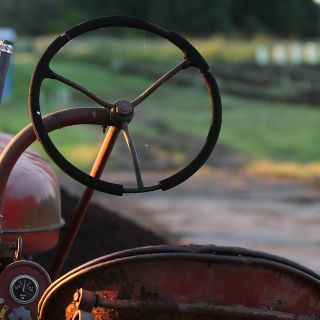 Zimone: Sparisce un macchinario agricolo