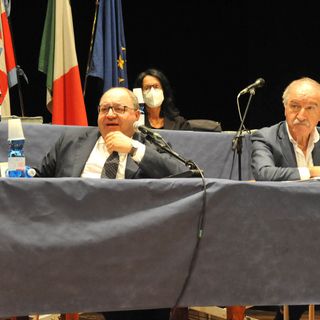 Un momento del consiglio