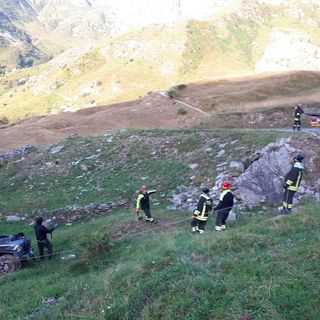 Dal Nord Ovest - Tragedia a Castelmagno (Cn): morti 5 giovanissimi tra gli 11 e 24 anni. Feriti altri 4