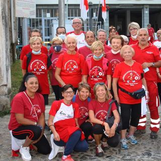 camminando croce rossa