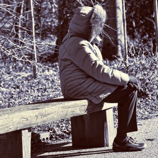 Senzatetto vaga in stato confusionale per la città, in suo soccorso va la Polizia Locale, foto archivio