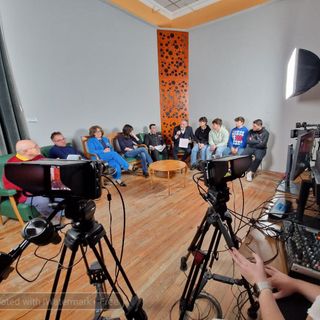 "Giovani e social: quando diventa un pericolo"