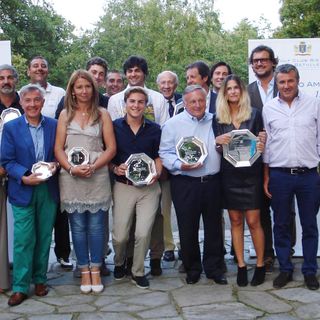 Il gruppo dei premiati nella Pro-am Soardo &amp; Associati