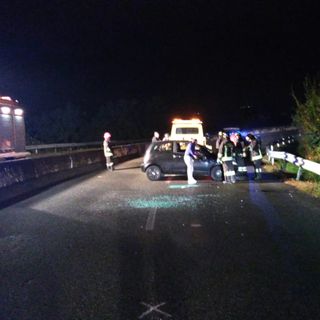 Auto si ribalta, un altro incidente in Superstrada