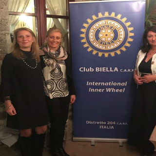 Cena di beneficenza a Vigliano per l'Inner Wheel Club Biella