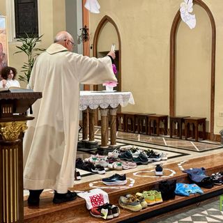 La comunità dei runners in preghiera: a Sandigliano la Messa del Podista - Foto Finatti per newsbiella.it