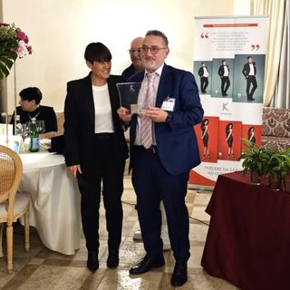 Il dialogo con la bellezza di Beauty Med: premio come Miglior professionista Kyminasi Diet dell’anno 2023 per il Dott. Paris