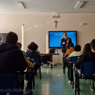 Giornata mondiale contro il bullismo e il cyberbullismo: al comprensivo di Andorno la Polizia Postale incontra gli allievi