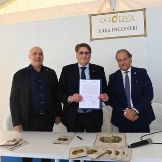 Dal mare alle montagne: firmato a Olioliva il patto per un turismo sostenibile tra Liguria e Piemonte