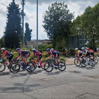 Vuelta 2025, il Piemonte fa boom: 200mila spettatori e 40 milioni di impatto economico