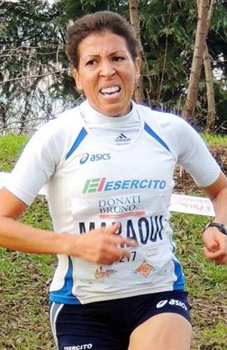 Corsa su strada - Fatna Maraoui 5ª sotto la pioggia a Benevento