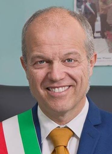 Internet super veloce a Gaglianico, al via i lavori per la rete di fibra ottica Internet super veloce a Gaglianico, al via i lavori per la rete di fibra ottica