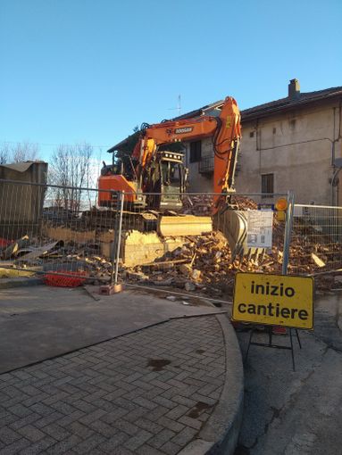 Zumaglia: con questa demolizione se ne va un pezzo di storia del paese