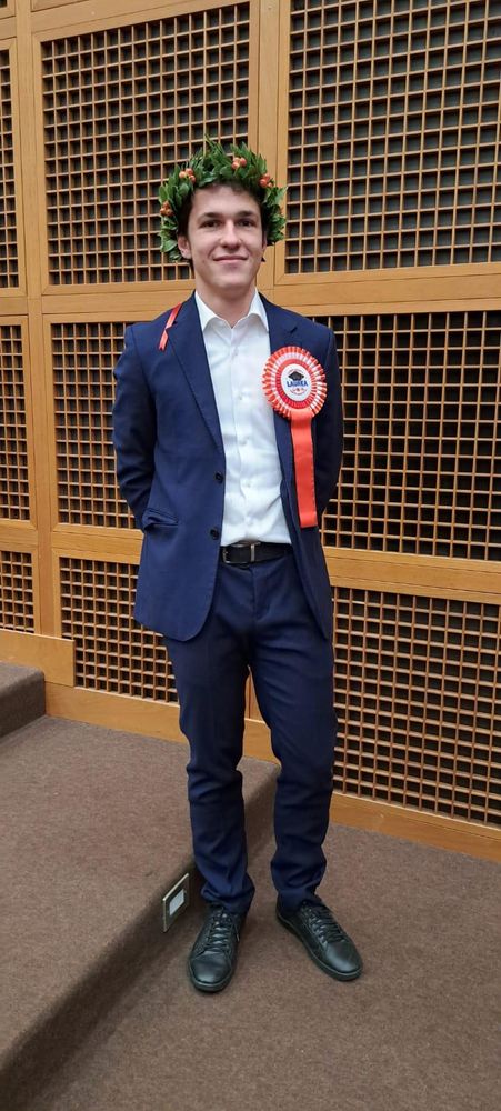 Zumaglia, laurea in economia aziendale per il Sindaco Edoardo De Faveri - Foto Edoardo De Faveri