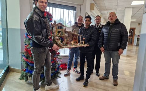 Dalla Comunità AISE in dono un presepe al Comando Provinciale dei Carabinieri