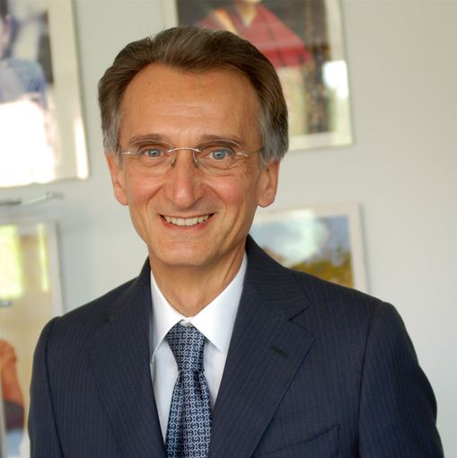 Ingegneria meccanica ad orientamento tessile significa avere il tre al quadrato delle opportunità di scelta Ingegneria meccanica ad orientamento tessile significa avere il tre al quadrato delle opportunità di scelta