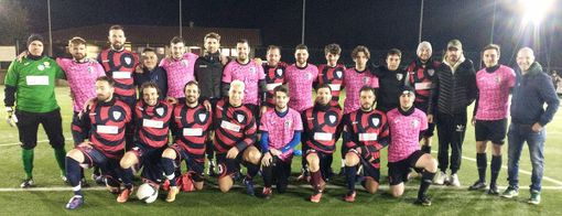 Le formazioni “Su Nuraghe Calcio Biella” e “Giullari di Corte”