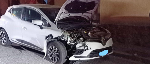 lavoro auto distrutta lavoro auto distrutta