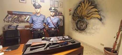 Denunciato a Valdilana: sparava ai passanti con un fucile da softair Denunciato a Valdilana: sparava ai passanti con un fucile da softair