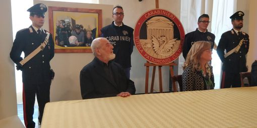 Maxi sequestro di "falsi". Il maestro Michelangelo Pistoletto: "Fatta una cosa tremenda" VIDEO