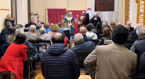 Camburzano tra note e risate: successo per "La Serva Padrona" Camburzano tra note e risate: successo per "La Serva Padrona"