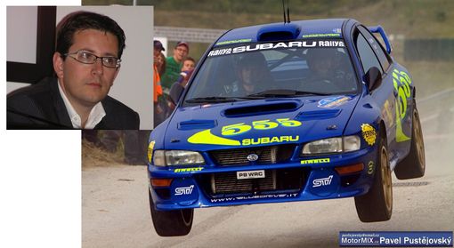 A sinistra Gabriele Bodo, organizzatore del Ronde Lana, a destra la Subaru WRC che fu di Colin McRae