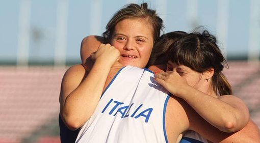 Nicole Orlando brilla in Finlandia: sei medaglie d'oro e un argento agli Europei Nicole Orlando brilla in Finlandia: sei medaglie d'oro e un argento agli Europei