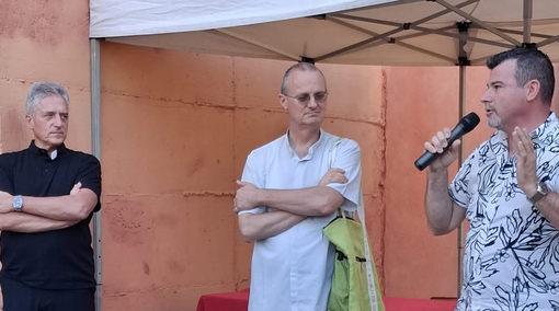 Valdilana, 300 anni di costumi e maschere di Carnevale: a Valle Mosso il taglio del nastro della mostra (foto dalla pagina Facebook di Comune di Valdilana)