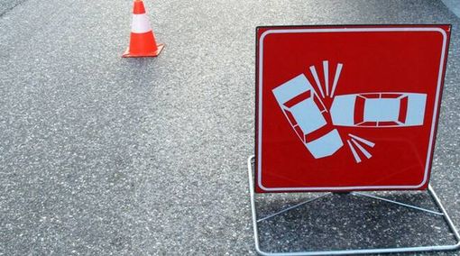 Tre auto coinvolte in un incidente in via Crevacuore: nessun ferito