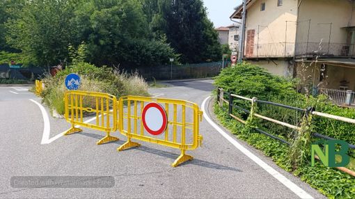 strada nera strada nera