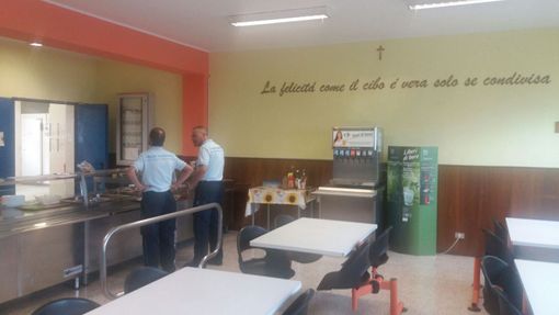 "Mense scadenti nelle carceri regionali", l'ira dei sindacati di Polizia penitenziaria "Mense scadenti nelle carceri regionali", l'ira dei sindacati di Polizia penitenziaria