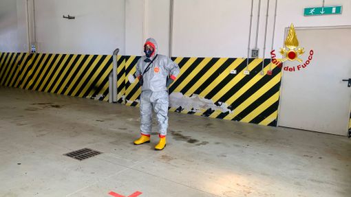 Addestramento Nucleare Biologico Chimico Radiologico per i Vigili del Fuoco di Biella Addestramento Nucleare Biologico Chimico Radiologico per i Vigili del Fuoco di Biella