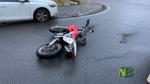 Cossato - Auto contro motorino, minorenne trasportato all'ospedale Cossato - Auto contro motorino, minorenne trasportato all'ospedale