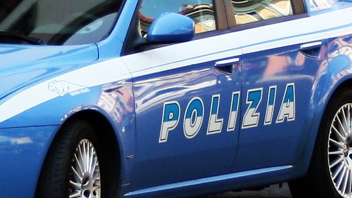 polizia machete