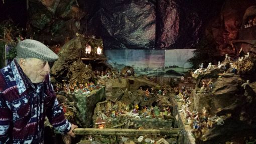 In attesa del Natale, apre il presepe meccanico di Fratel Amilcare In attesa del Natale, apre il presepe meccanico di Fratel Amilcare