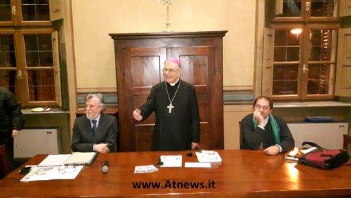 Gifflenga: Festa per i 50 anni di sacerdozio dell'ex parroco don Ravinale Gifflenga: Festa per i 50 anni di sacerdozio dell'ex parroco don Ravinale