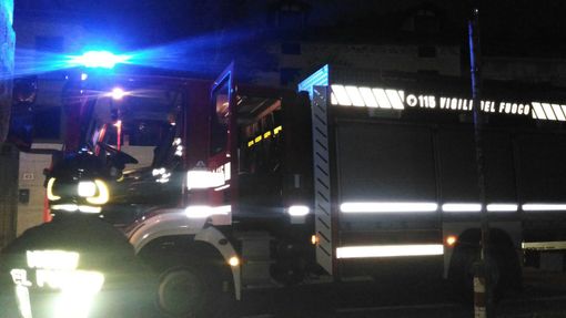 Biella Chiavazza: Allarme gas in Via Senato, fuga da una tubatura guasta Biella Chiavazza: Allarme gas in Via Senato, fuga da una tubatura guasta