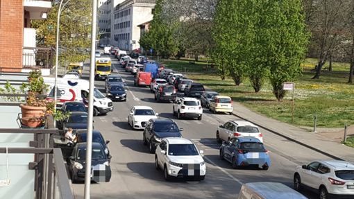 Biella: cantiere sulla tangenziale e lungo via Carso, e il traffico è in tilt Biella: cantiere sulla tangenziale e lungo via Carso, e il traffico è in tilt
