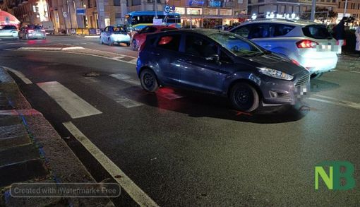 Biella, donna investita tra via Lamarmora e via Torino FOTO Mattia Baù per newsbiella.it Biella, donna investita tra via Lamarmora e via Torino FOTO Mattia Baù per newsbiella.it