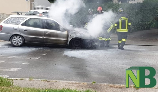 incendio auto incendio auto