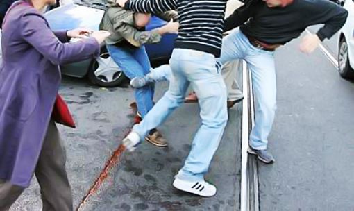 Movida litigiosa nella notte a Gaglianico e a Cerrione dove, nella rissa, è rimasto ferito un giovane - foto d'archivio