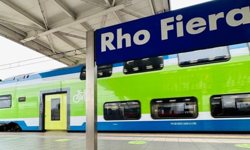 E' Simone Ruzza il 47enne travolto da un treno a Rho