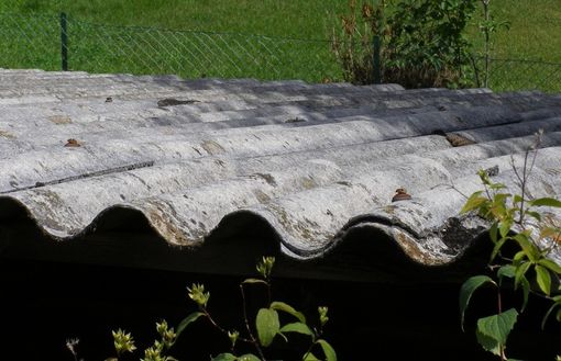 Amianto: in provincia di Biella verificate 8.079 coperture. I  pericoli per la salute e cosa dice la legge