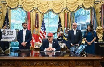 Mondiali di calcio 2026, Trump: "Sorteggio il 5 dicembre al Kennedy Center"