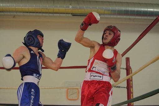 Un'immagine di repertorio di Simone Bagatina (a destra) Un'immagine di repertorio di Simone Bagatina (a destra)