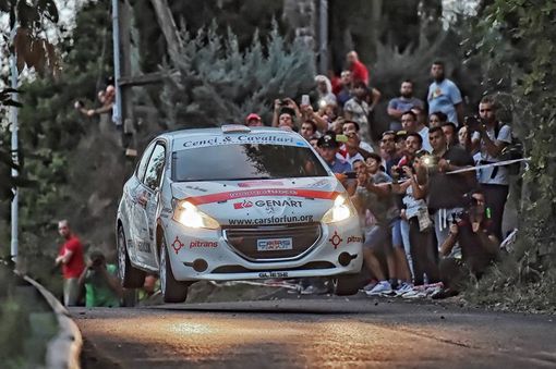 Andrea Vineis e Alessio Rodi al 4° Rally di Roma Capitale Andrea Vineis e Alessio Rodi al 4° Rally di Roma Capitale