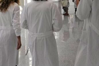 Manovra, da sindacati medici e dirigenti sanitari arriva bocciatura: "Disastro per Ssn"