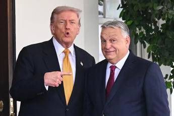 Trump accoglie Orban alla Casa Bianca: "Incontro con Putin? Vorrei fosse a Budapest"