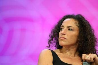 Federica Brignone, il medico-fisiatra: "Ha avuto un trauma ad alta energia, il monitoraggio è costante"